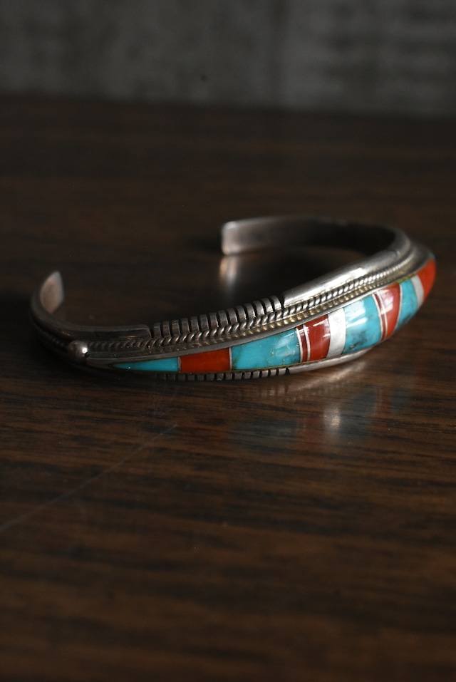 OK/vintage Zuni 925 silver bangle.