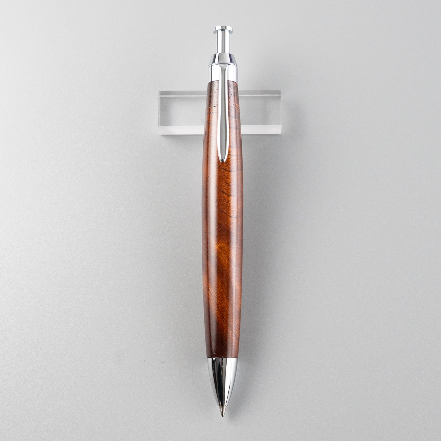 新発売】欅（けやき） 漆塗り 上杢 / ノック式木製ボールペン / Penman