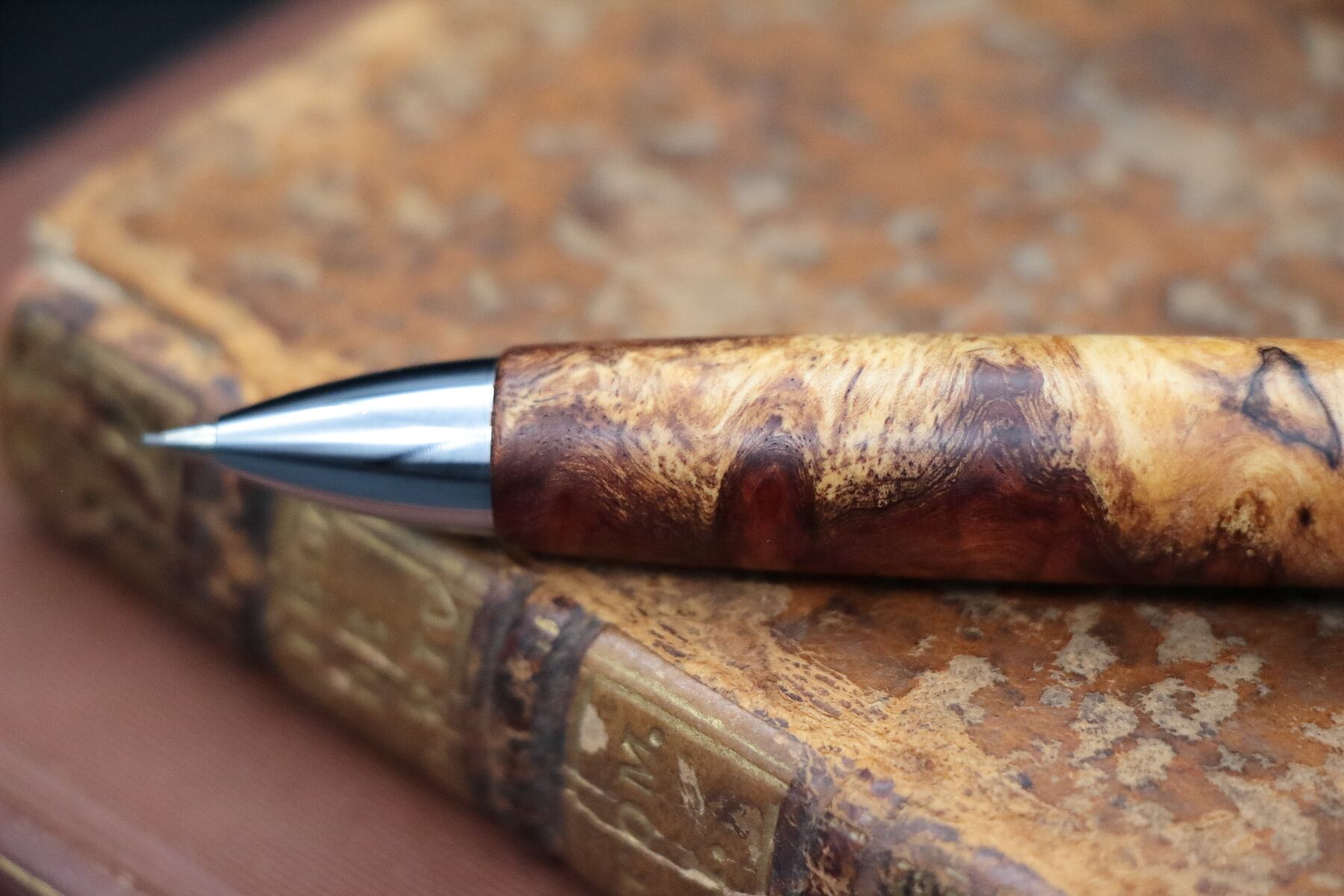 アンボイナバール 紅白花梨瘤 瘤杢 3・Pencil 0.5mm」木軸