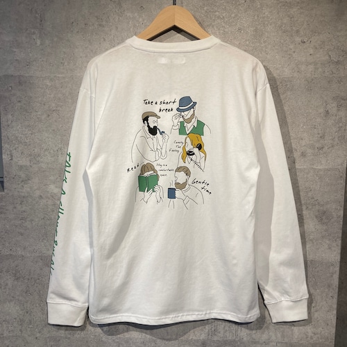 バックプリント長袖Tシャツ　ホワイト