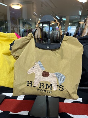 ミカーレミカーレ MICALLEMICALLE　G_HORSE_フラップトートバッグ12月御案内