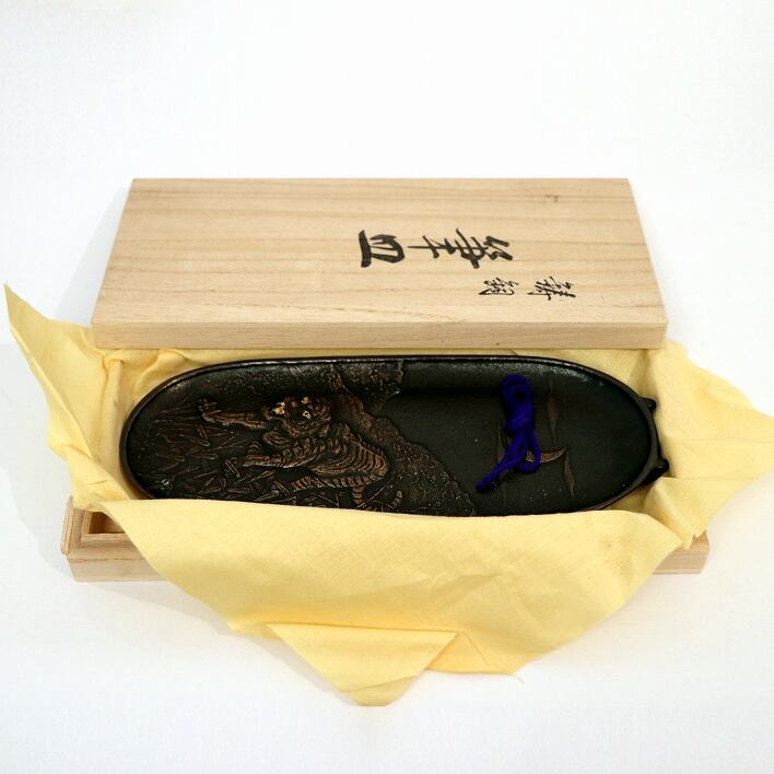 螽斯羽・微州老胡開文製・中国古墨・唐墨・書道道具・No.250917-