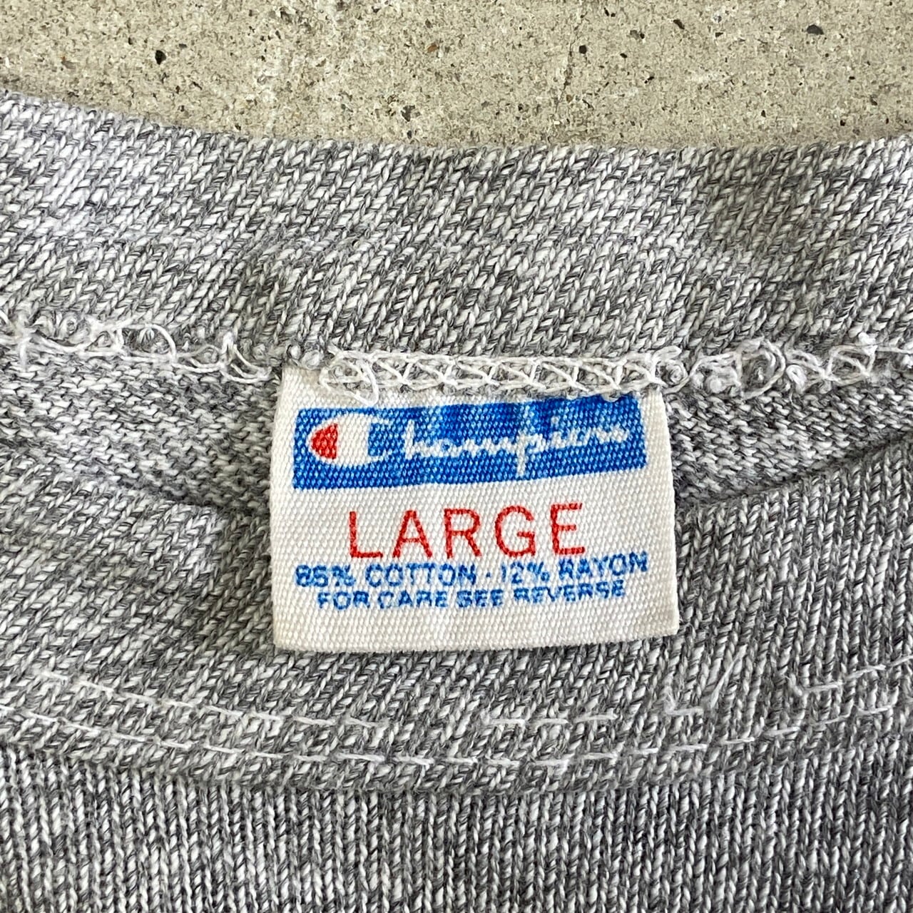 年代 バータグ Champion チャンピオン PENNSYLVANIA カレッジロゴ  染み込みプリントTシャツ メンズM相当 古着  s ビンテージ ヴィンテージ ハチハチワンツーボディー 霜降りグレー 杢グレー 灰色Tシャツ   cave 古着屋公式古着通販サイト