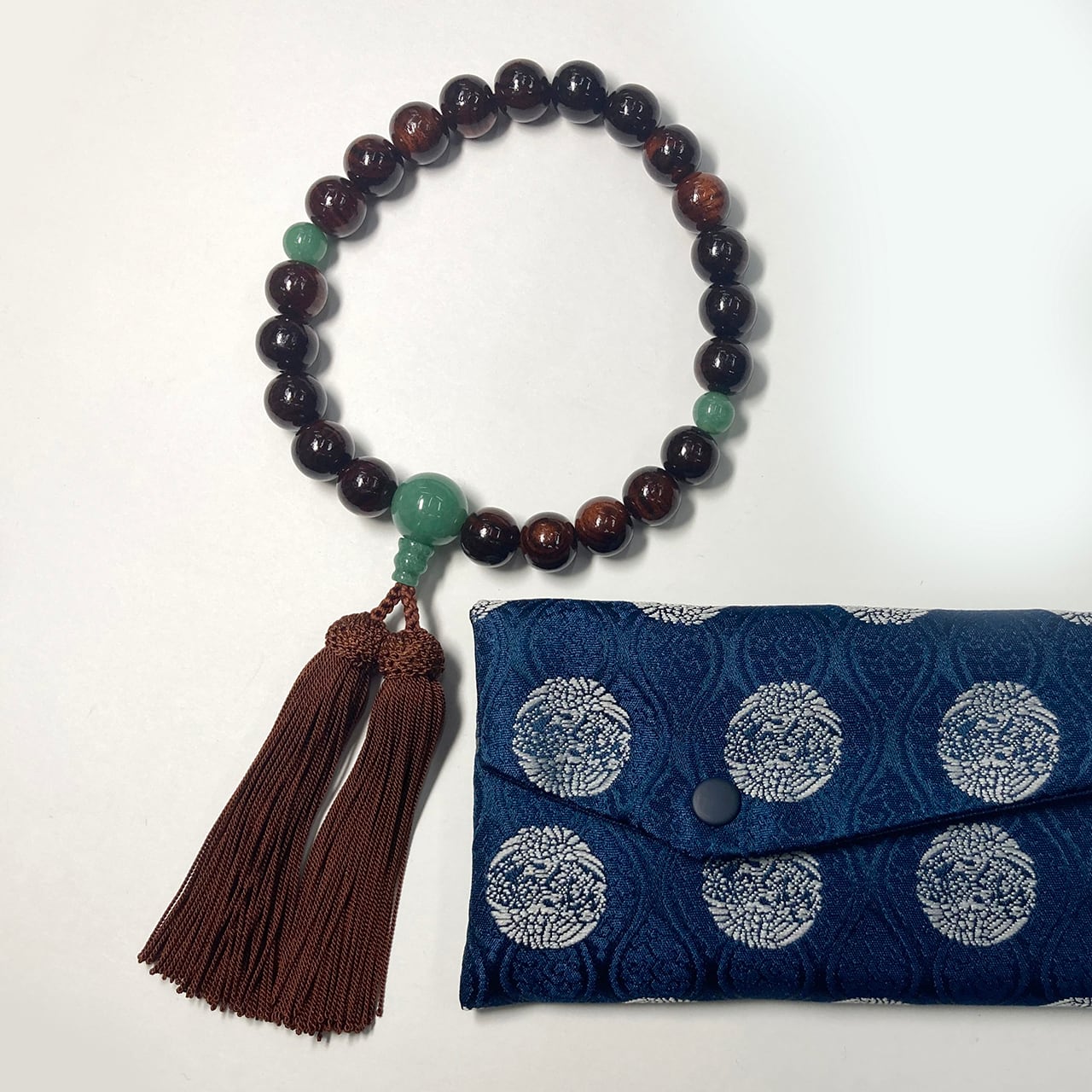 略式念珠 つやあり縞黒檀ヒスイ仕立 正絹房 念珠袋付