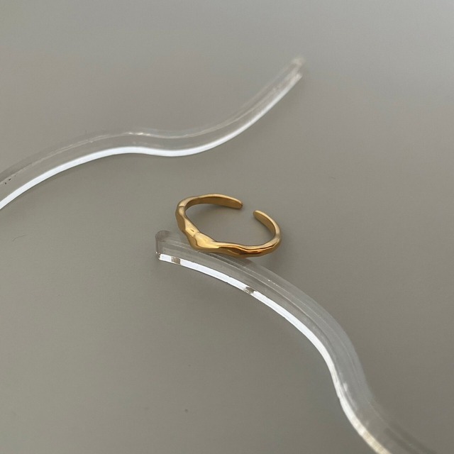 irregular gold ring