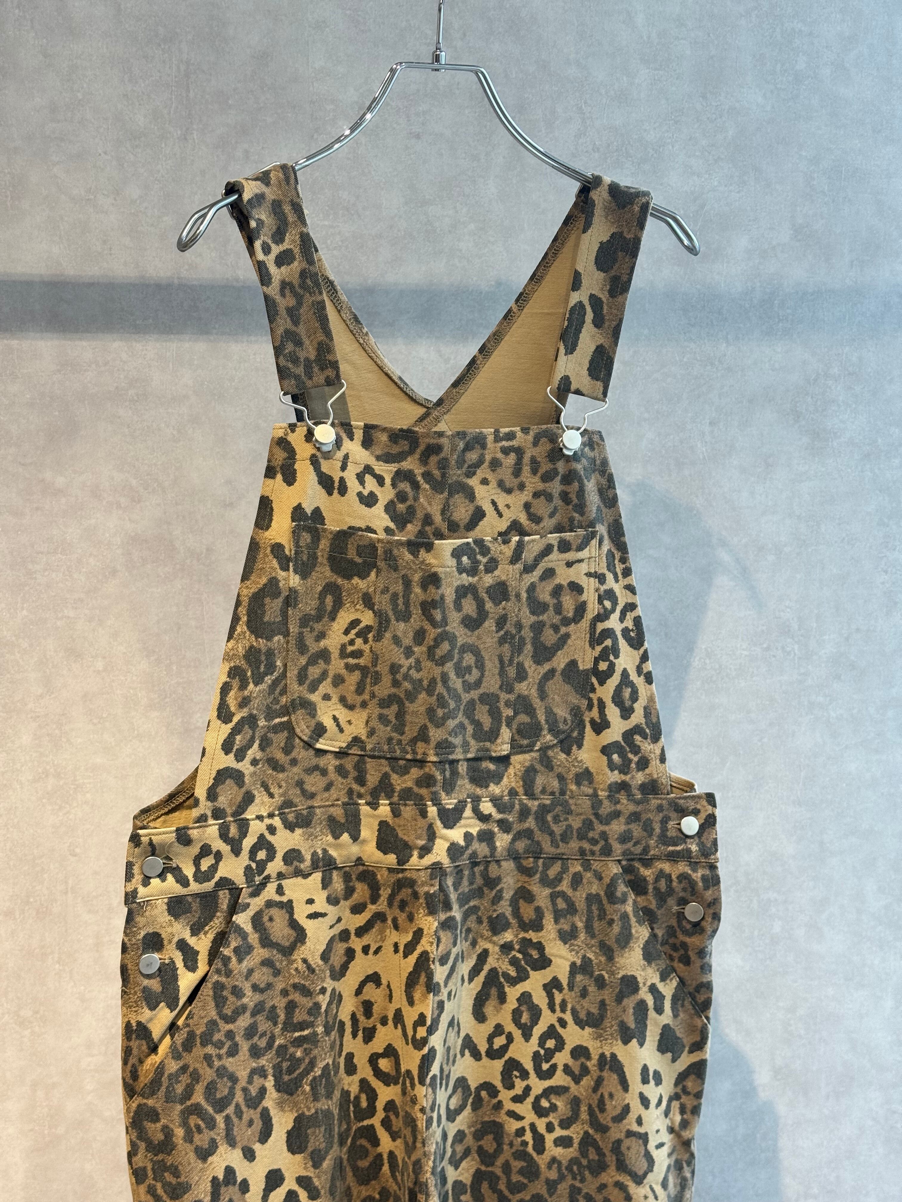 leopard salopette