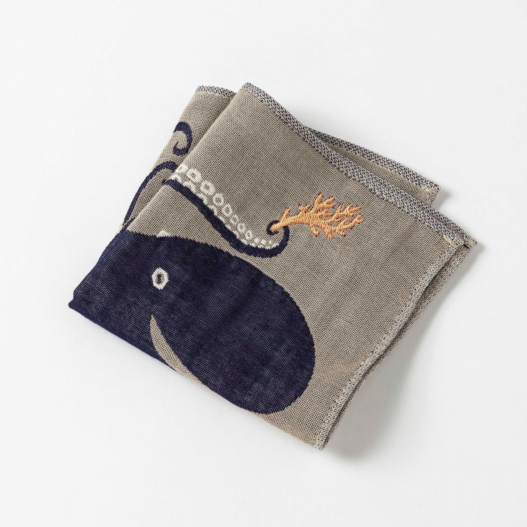 ガーゼハンカチ/深海のダンスのタコたち A-69497-86-BE | くすばしタオル