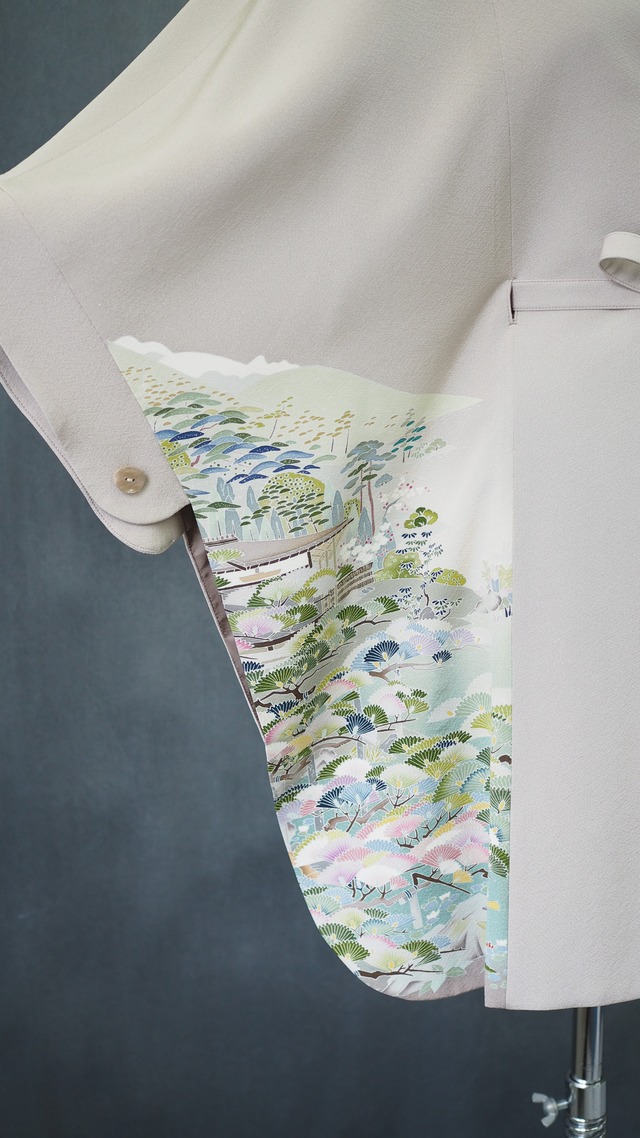 Regenerated Kimono Cape Coat – Handcrafted in Japan/SERENE VILLAGE BY THE WATER'S EDGE 着物リメイクのマントコート｜日本のヴィンテージシルクを再生した一点物/水辺に佇む、静謐な里の風景