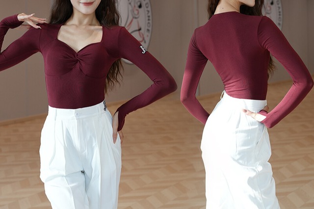 レオタード スクエアネック ダンストップス (レオタードタイプ) ds1130