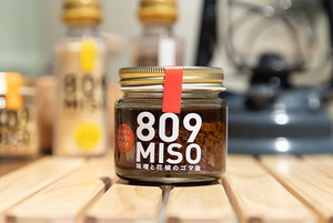 ヤマク食品 809MISO 味噌と花椒のゴマ油