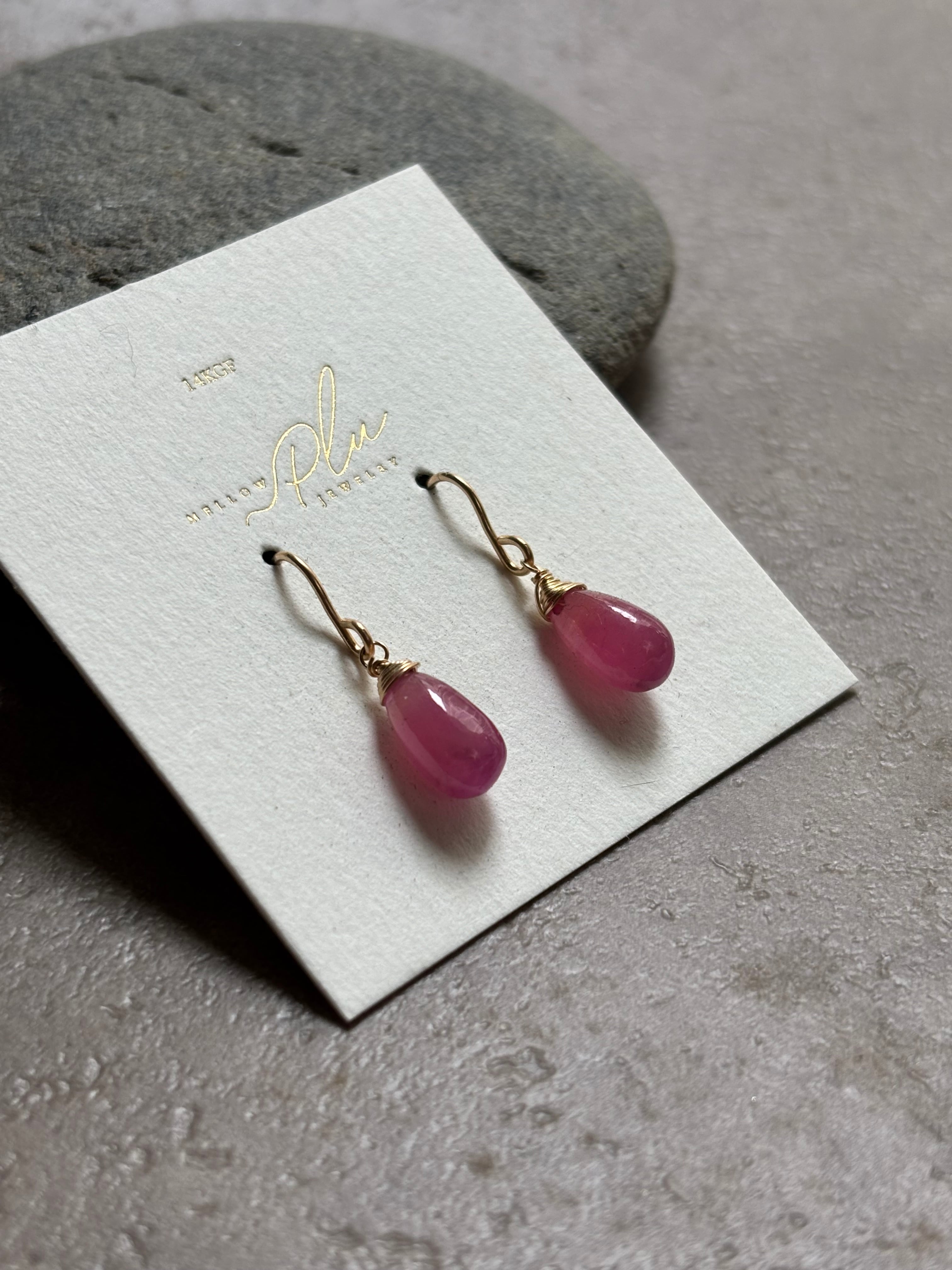 14kgf》非加熱ルビーのピアス | mellow PLU