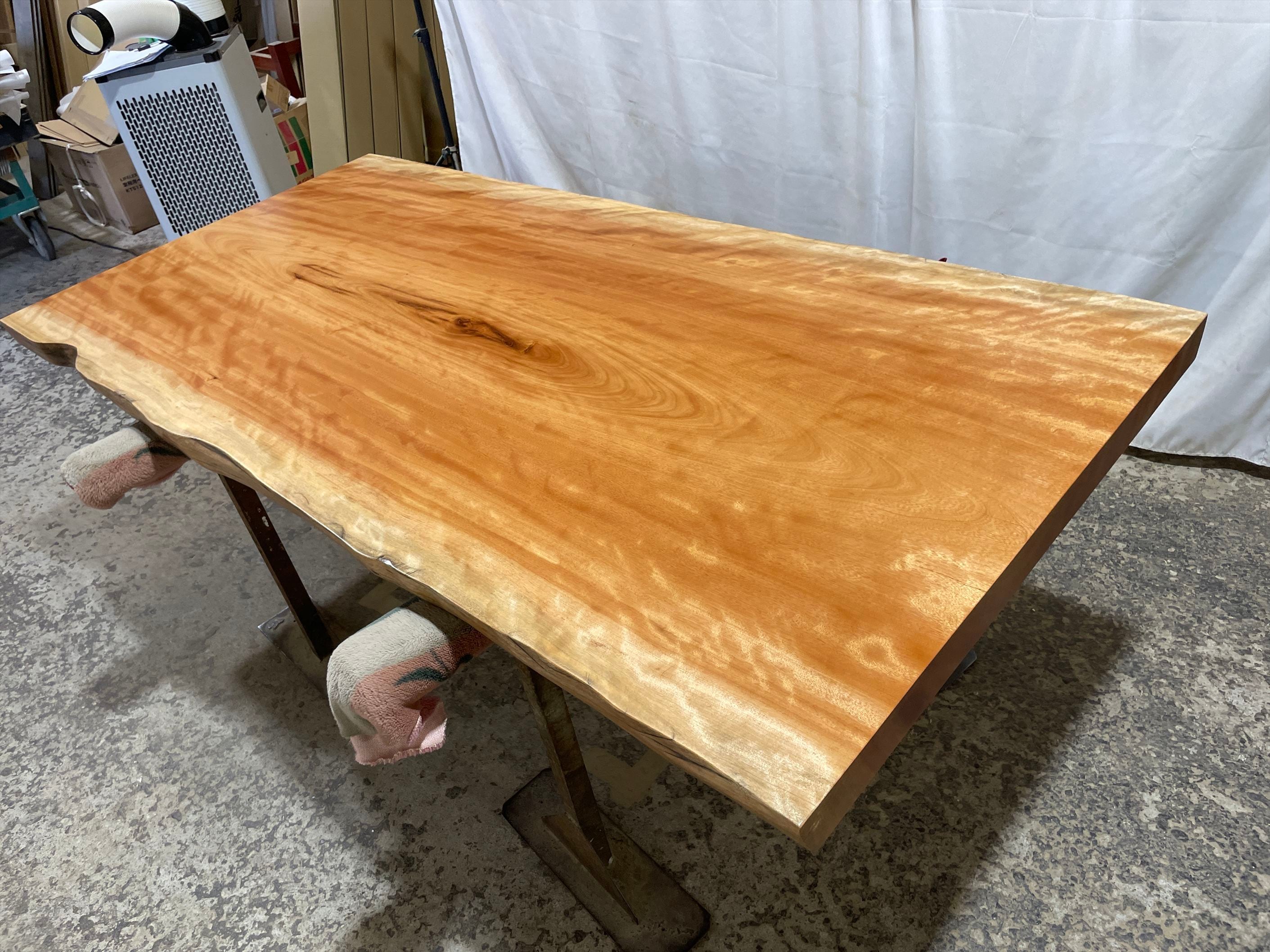 希少 【極厚40mm以上】ビンテージ 無垢 木材 一枚板 センターテーブル 希少 【極厚40mm以上】ビンテージ 無垢 木材 一枚板 センターテーブル