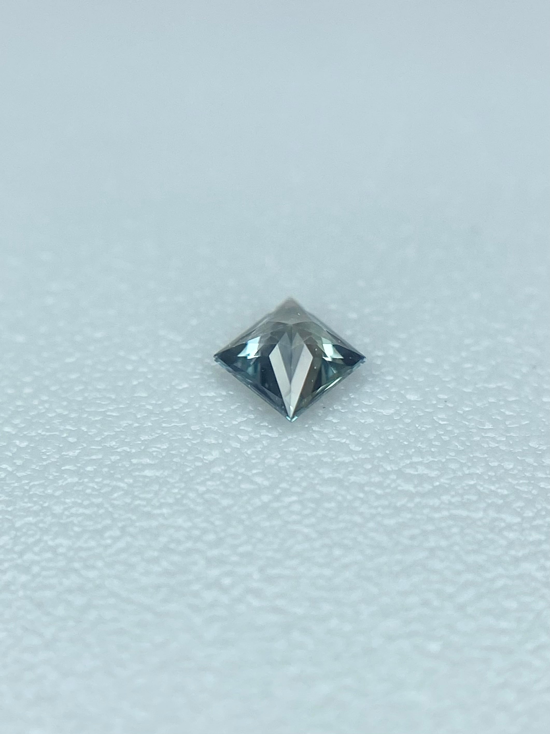 アレキサンドライト 0.073ct ルース | シークレットベースジュエリー
