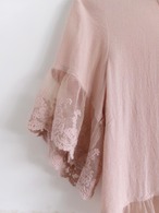 Laced design short blouse | レースショート丈ブラウス