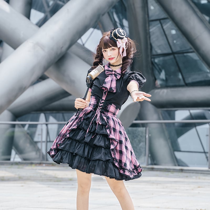 地雷ドレス　黒ピンク　アイドル衣装