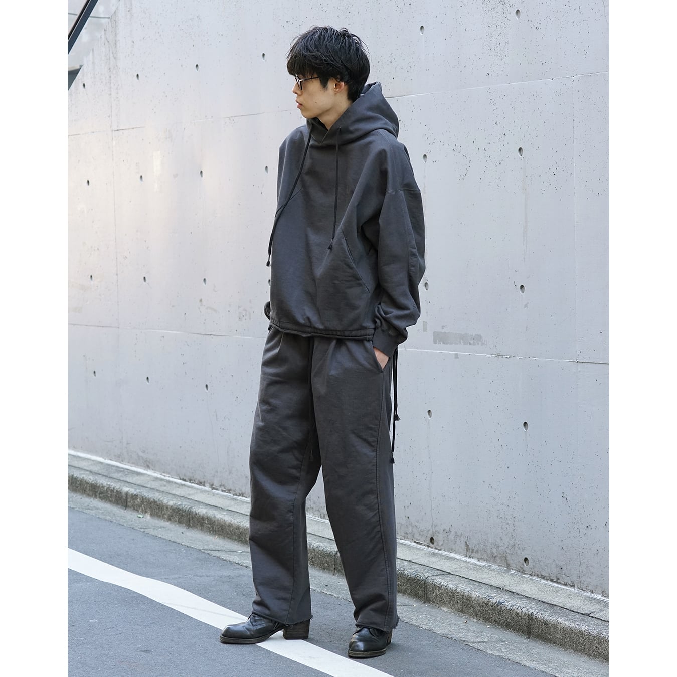 The Viridi-anne] (ザヴィリディアン) VI-3983-04 SWEAT WIDE PANTS