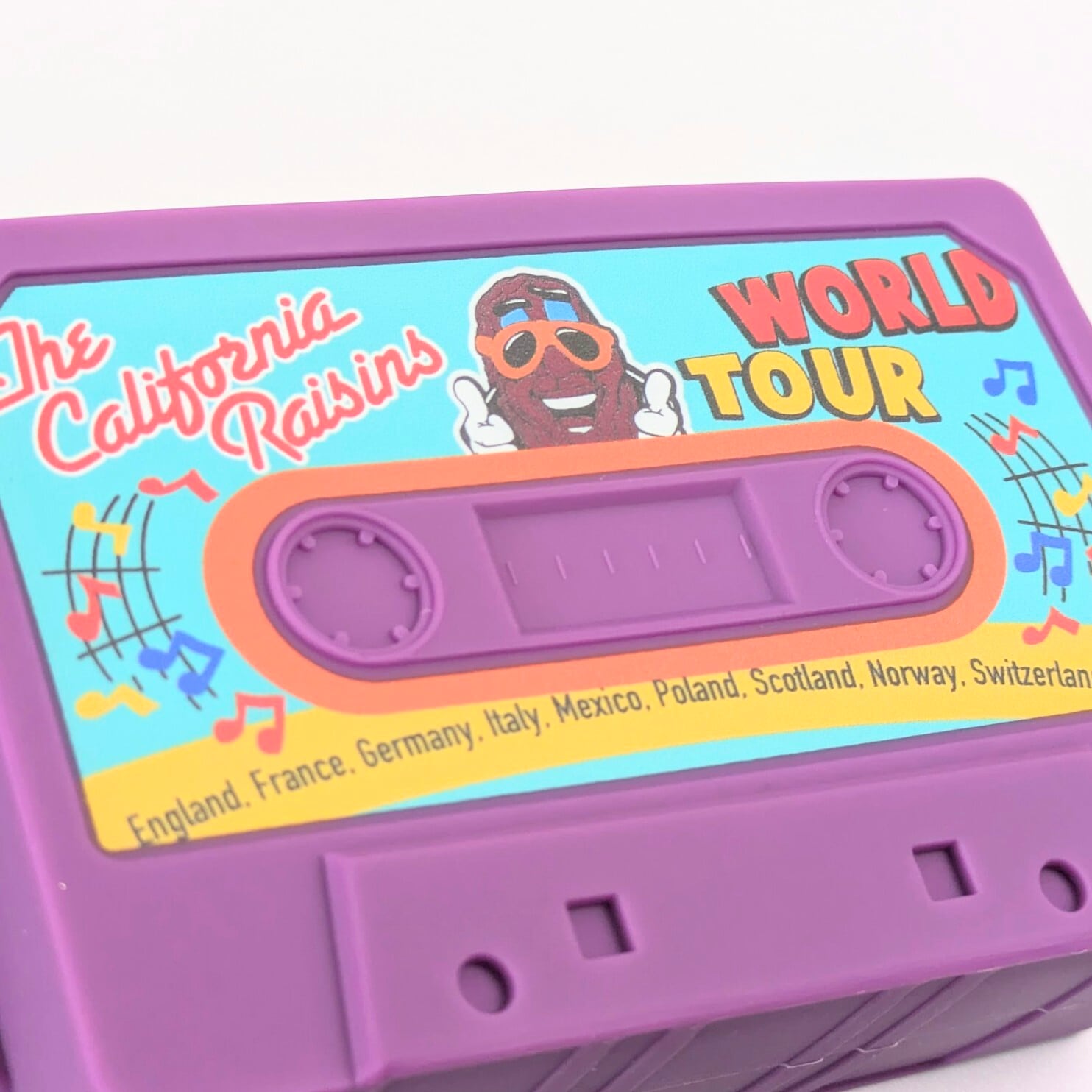 California Raisins（ カリフォルニアレーズン ） 】SILICONE POUCH
