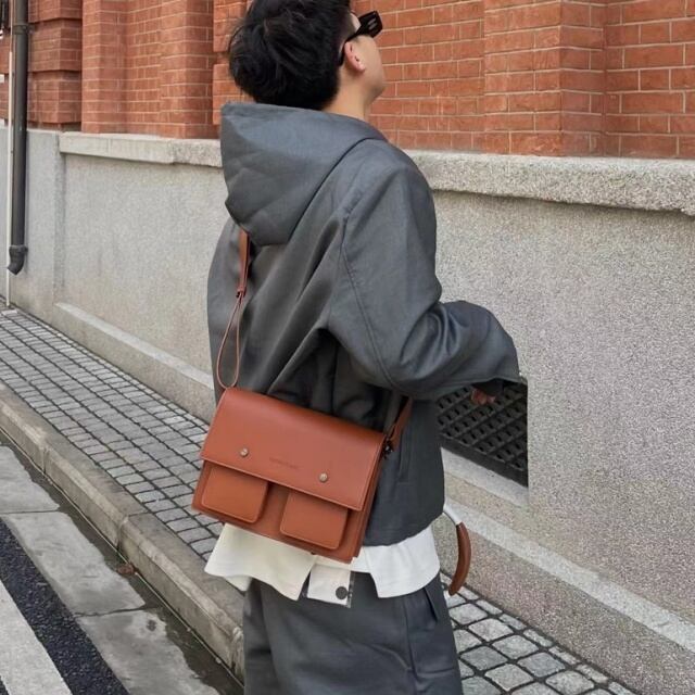 予約販売】ショルダーバッグ シンプル PU レザー ミニ メンズ スクエア