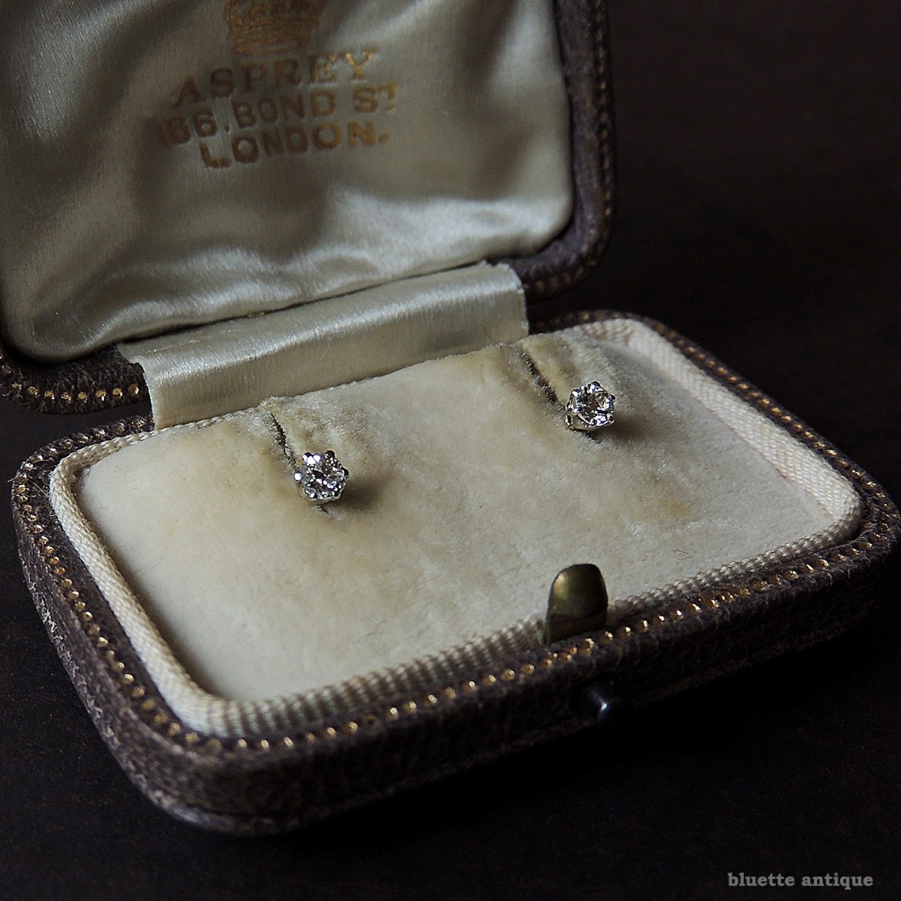 アンティークジュエリー 9ctゴールド 天然ダイヤモンド ピアス(ソーティングメモ付)