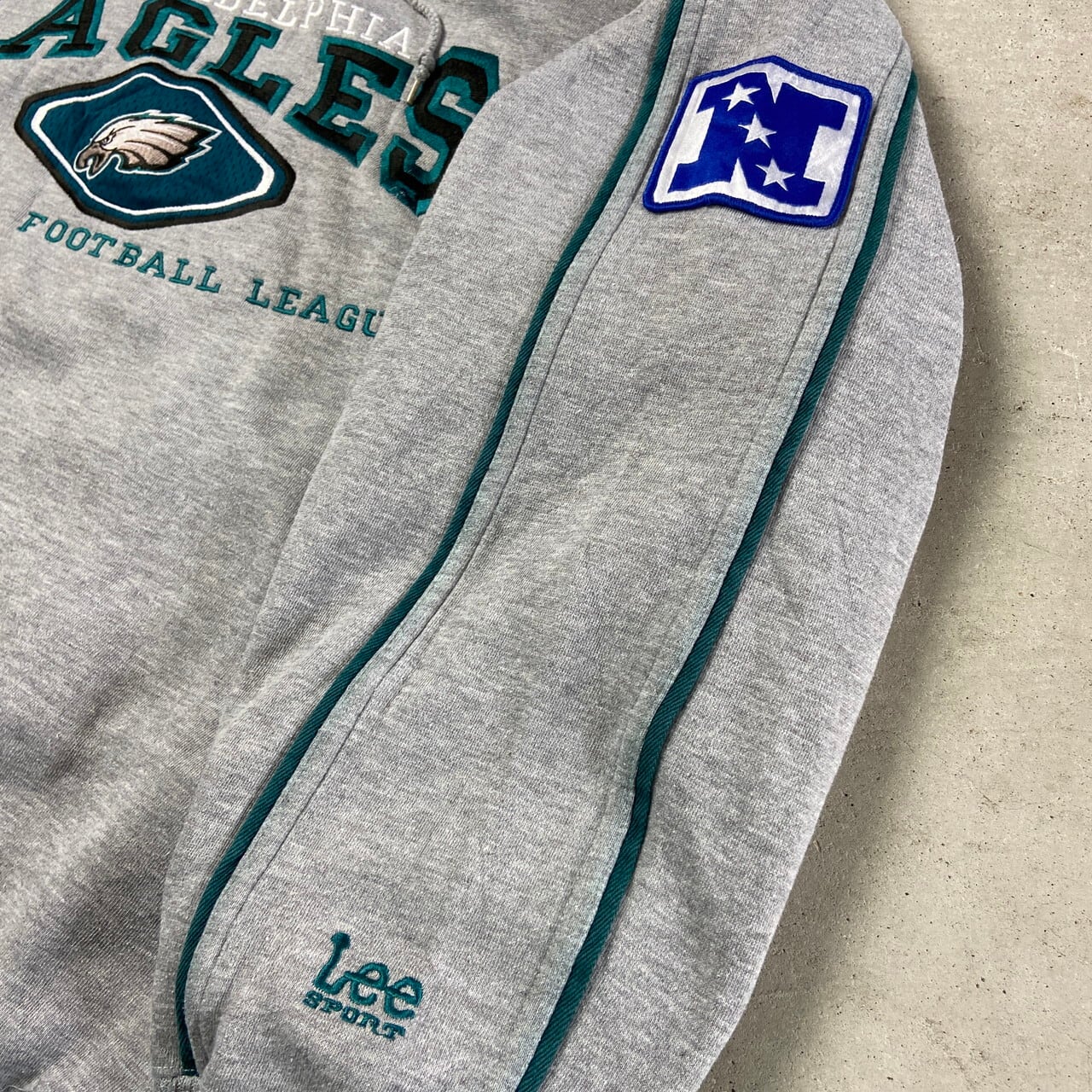 00年代 NFL PHILADELPHIA EAGLES チームロゴ 刺繍 スウェットパーカー