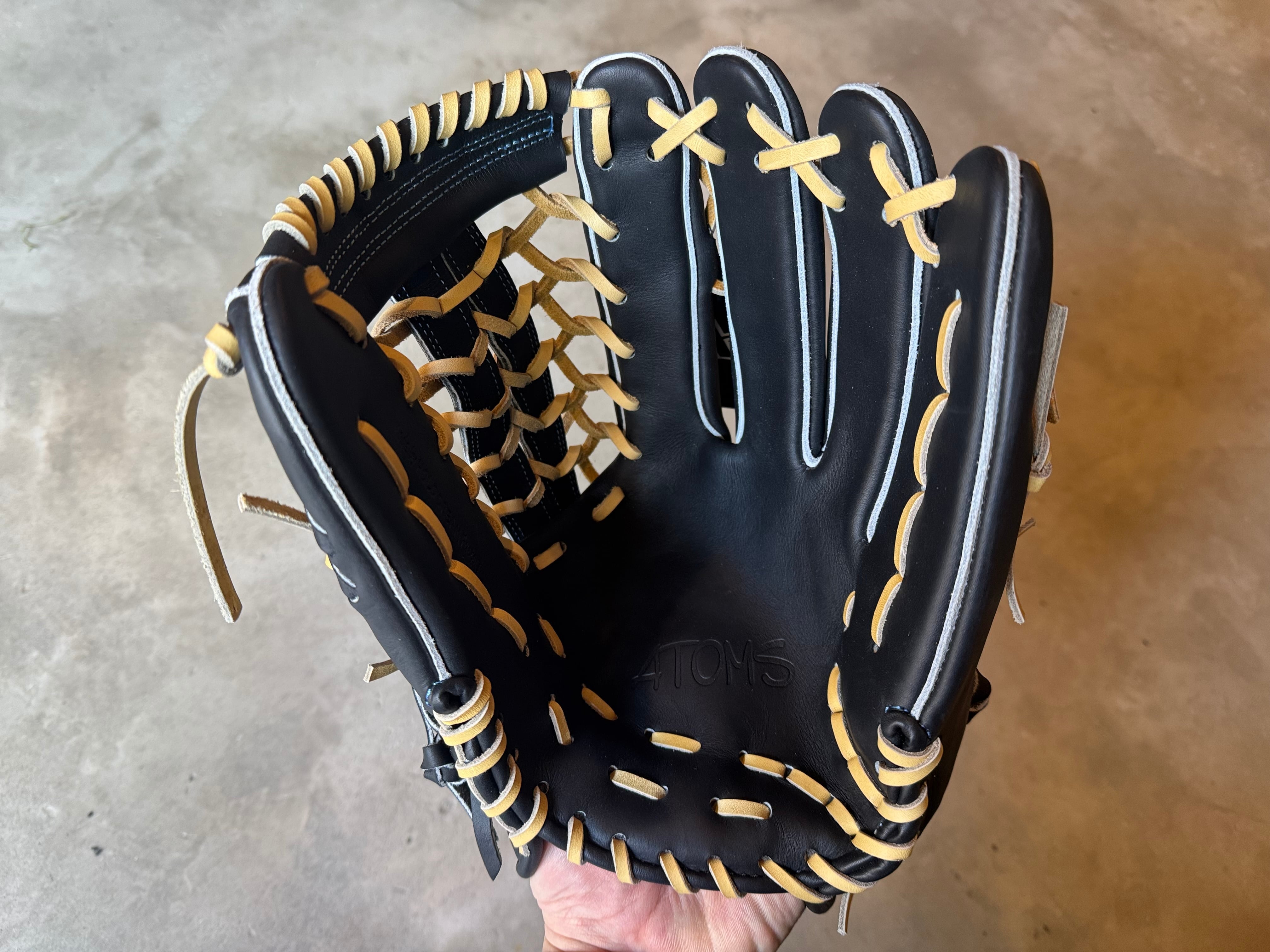 ATOMS 軟式グラブ　外野用　702型 ATOMS】軟式用グローブ 外野手用 702型 ブラック | 野球専門店87スポーツ