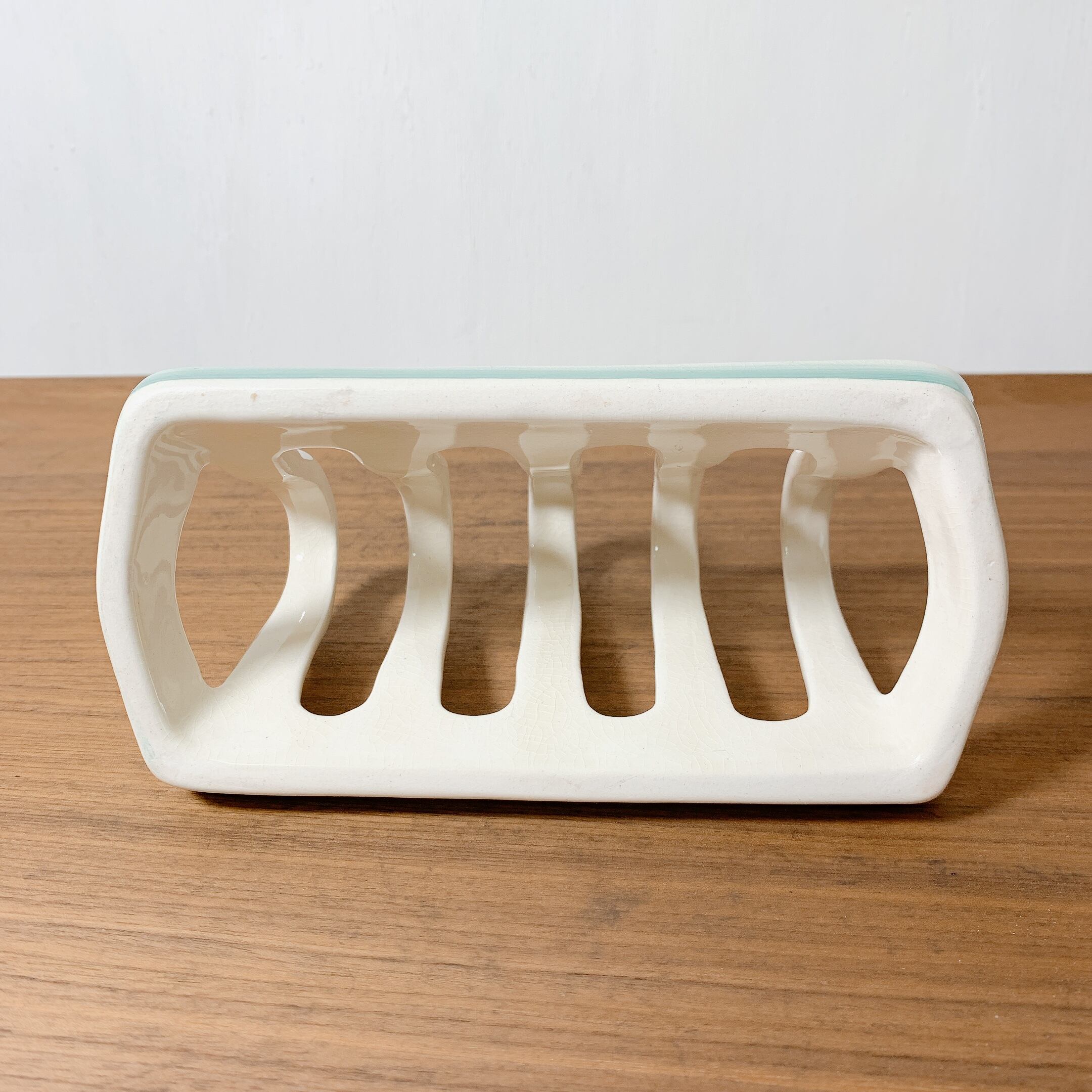 スージー・クーパー スワンシースプレイ トーストスタンド 【公式通販】