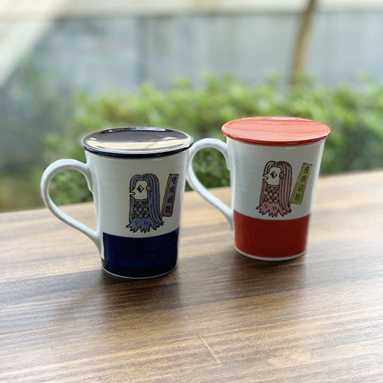 波佐見焼　蓋付マグカップ　アマビエ 2-087