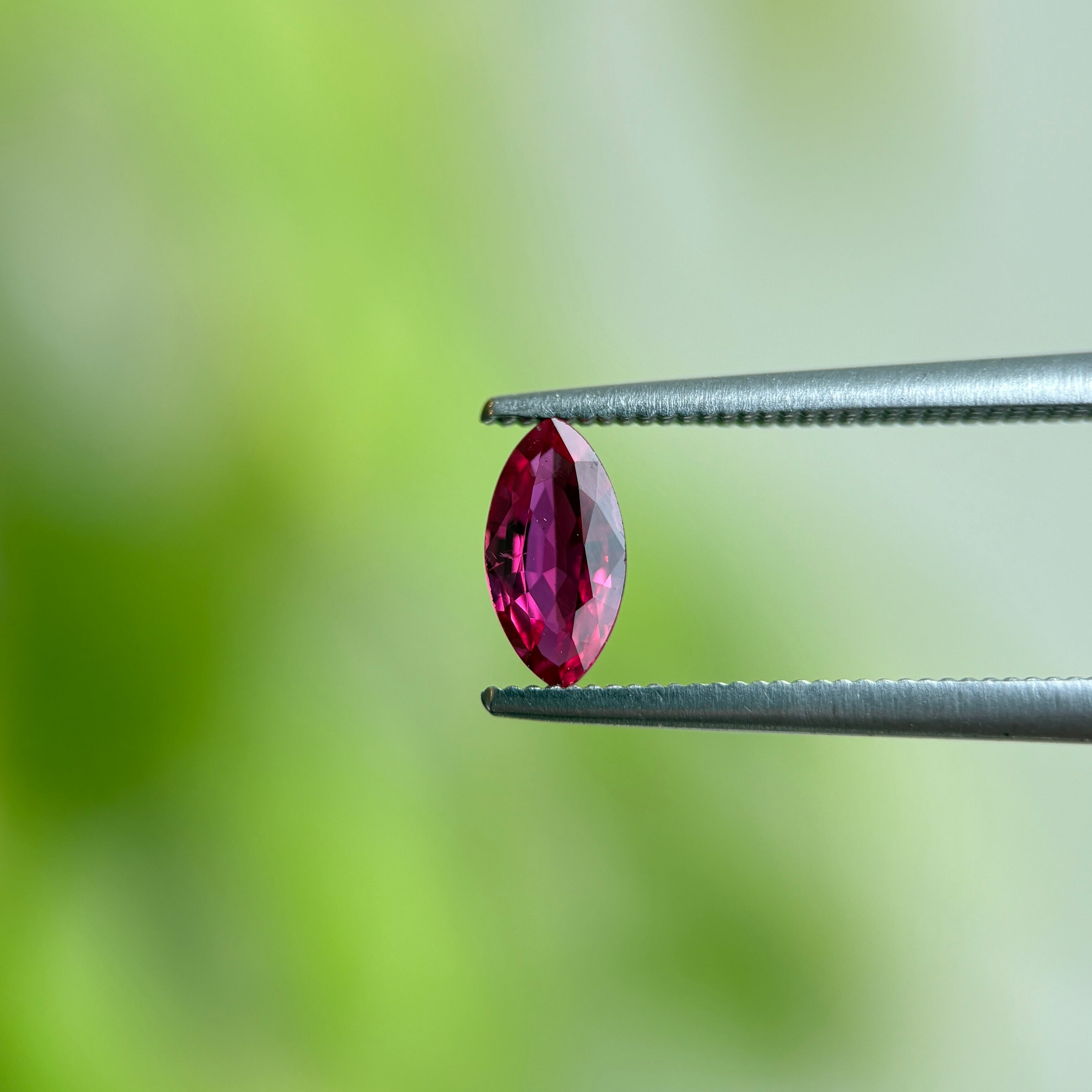 ルビー 【0.584ct】PRO207225 購入 天然ルビー ルース 0.584ct 赤色