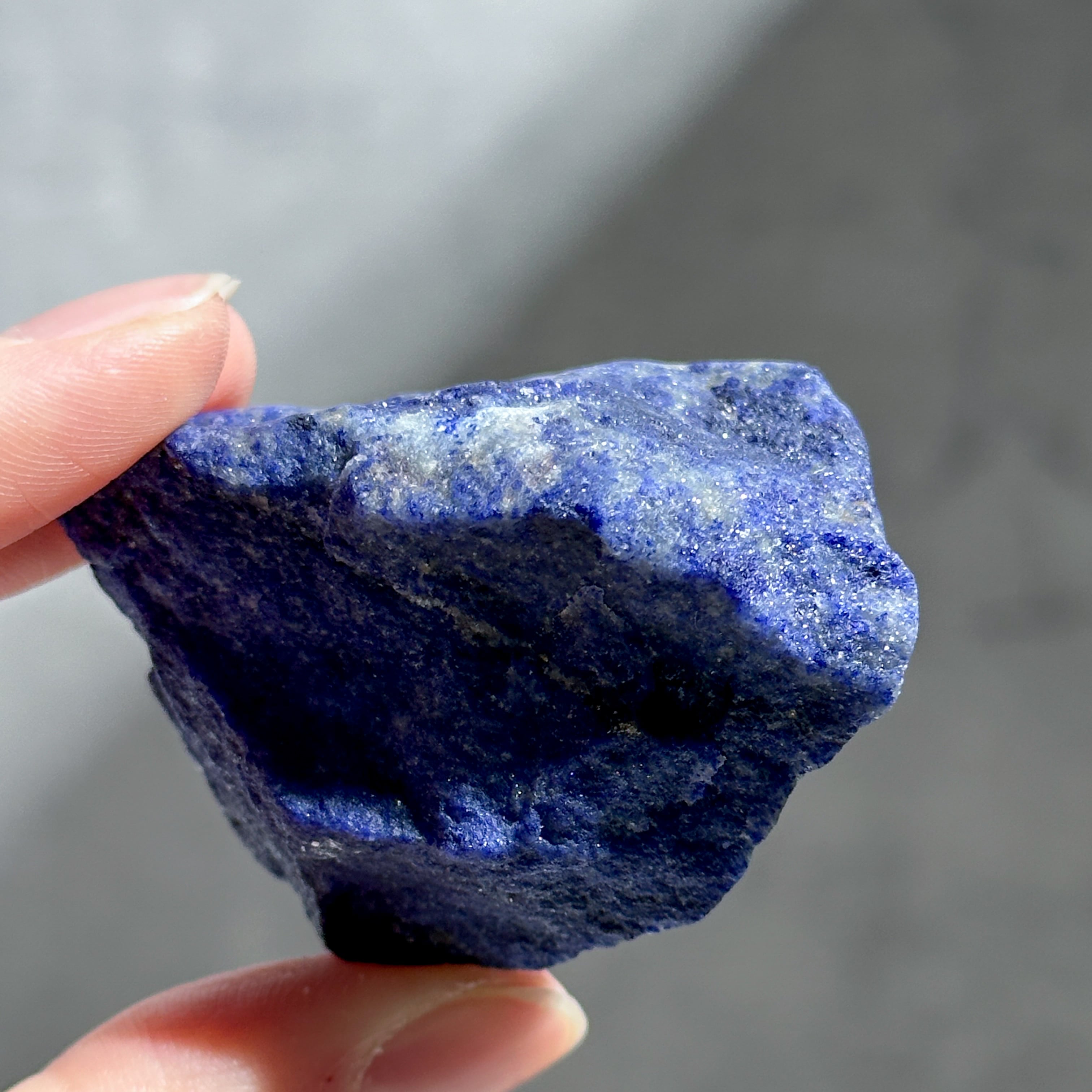 ラピスラズリ 原石 04◇Lapis Lazuli◇天然石・鉱物・パワーストーン
