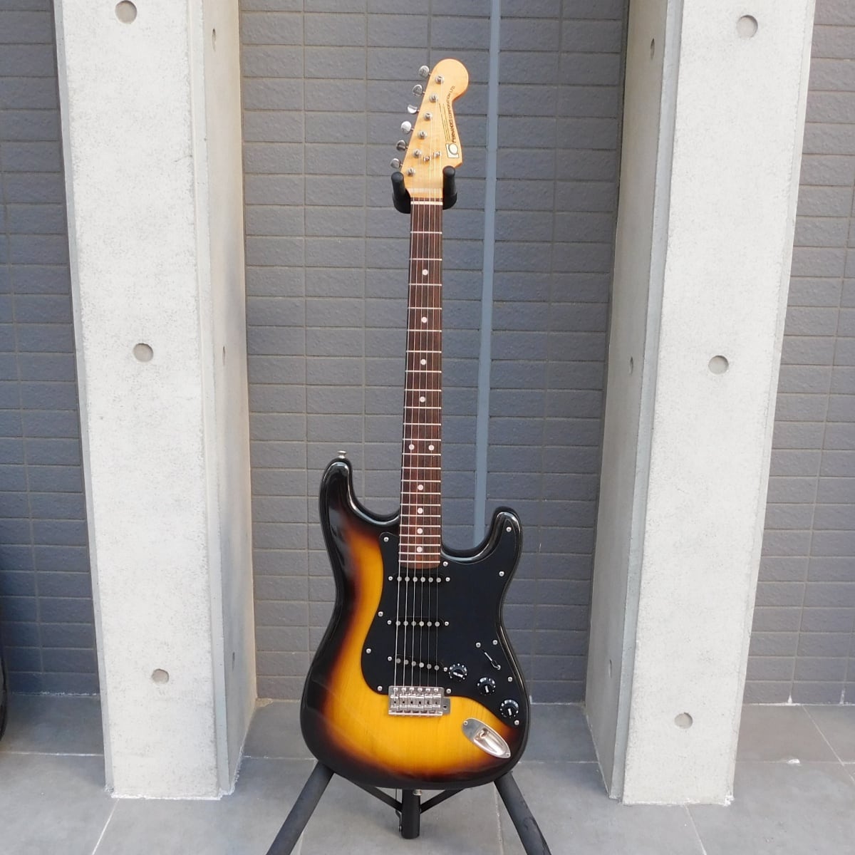 中古 FERNANDES フェルナンデス FST-65T 石ロゴ ギグバック付き | マルヤ