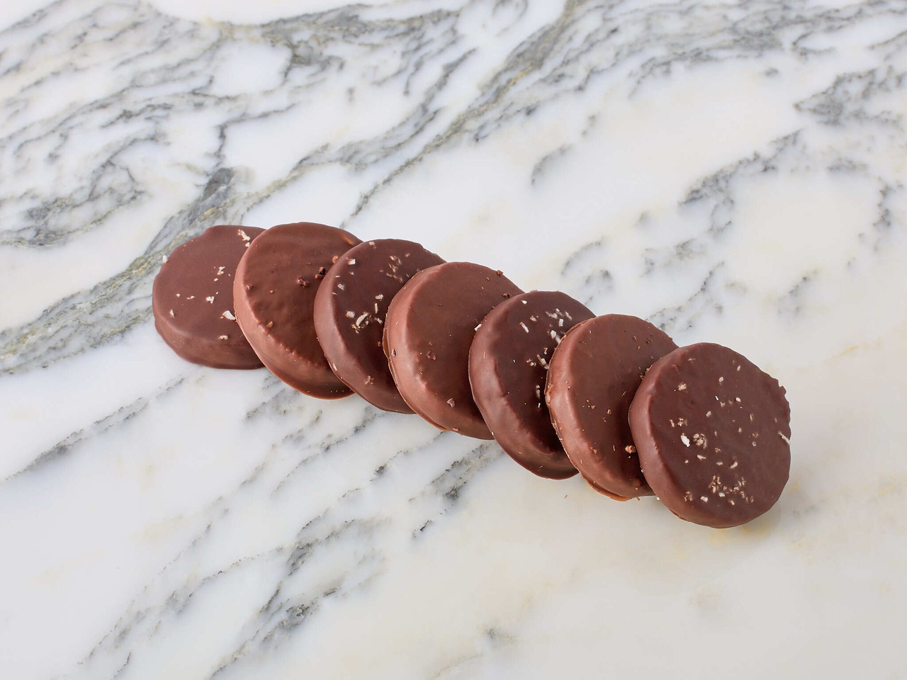 【2026新作】２種のショコラサブレ～ラベンダー・アプリコットとアマゾンカカオ・バニラ～　