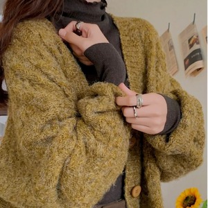 Vネックケーブルカーディガン A1006