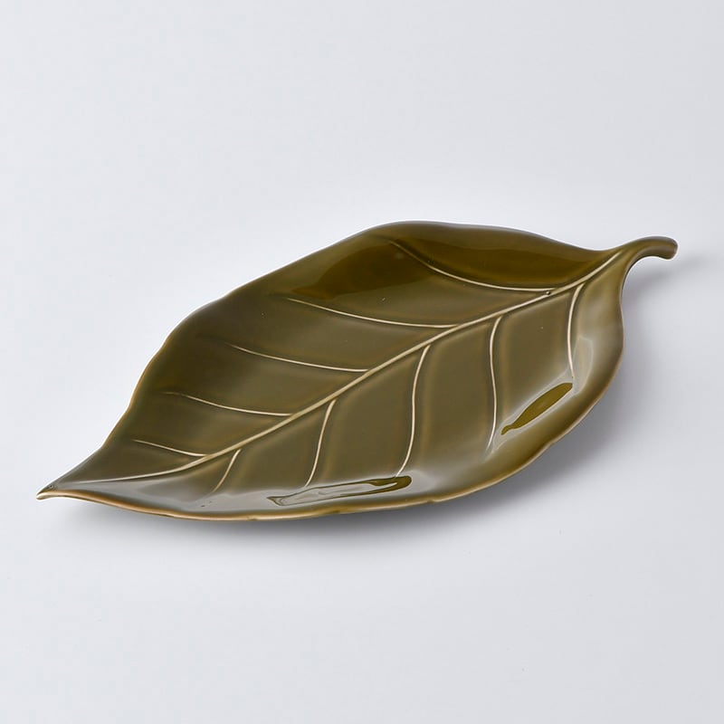 リーフ長皿・ダークグリーン | 重山陶器