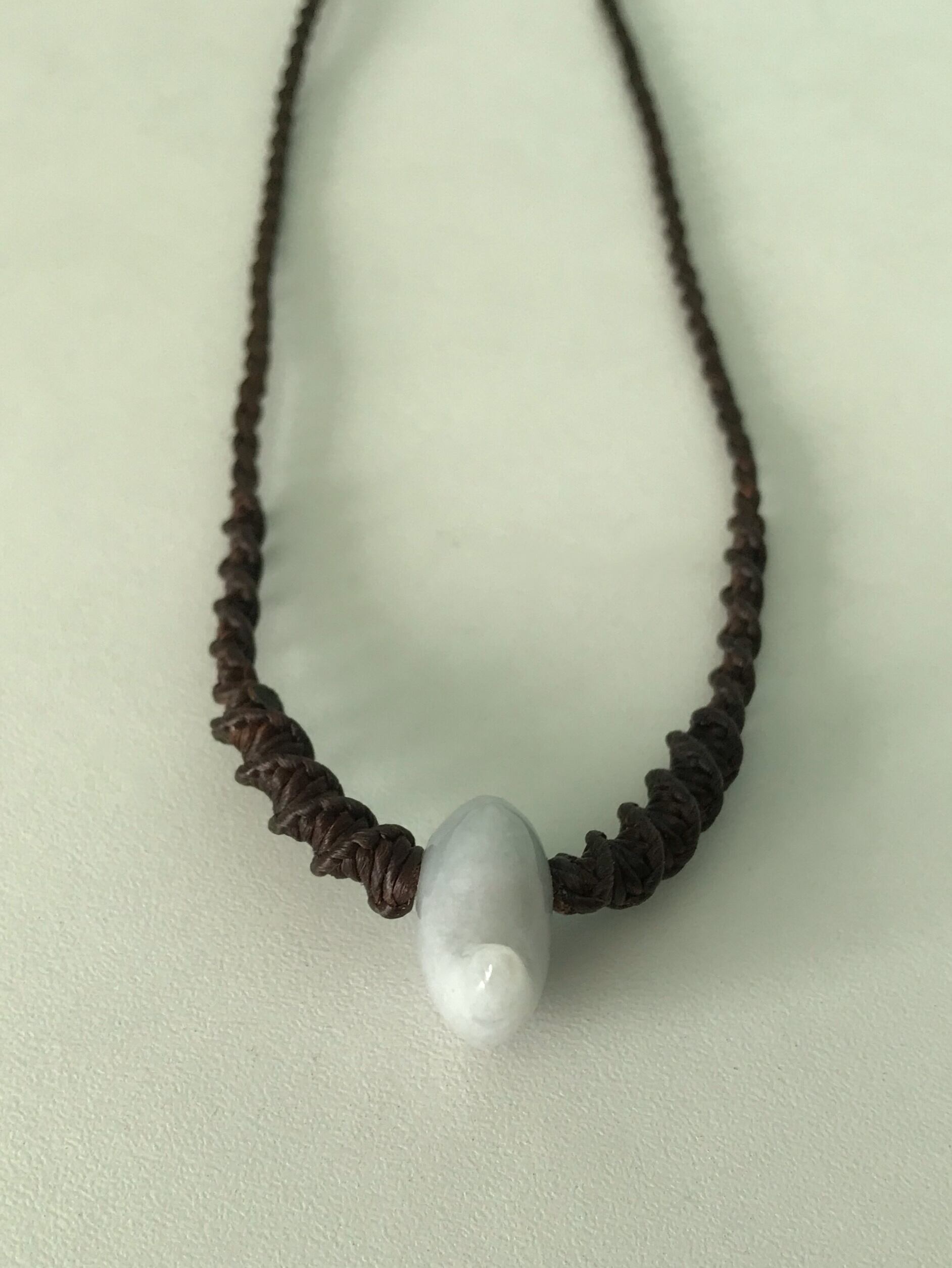 NU JOMON SERIES MAGA TAMA - JADE NECKLACE - 天然翡翠 勾玉