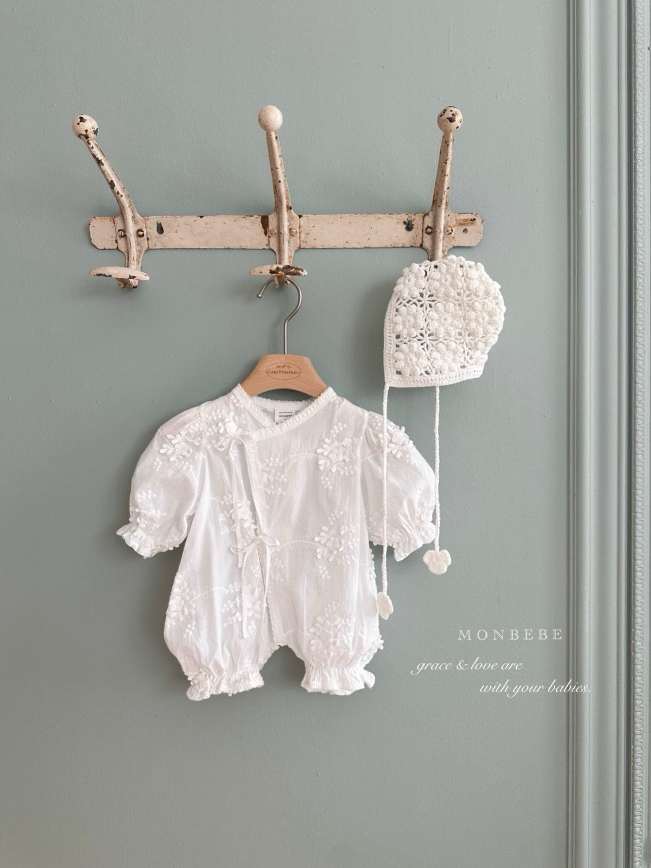 本日限定価格 ! monbebe Flora suit＆ボンネットセット monbebe - Flora suit&Laura bonnet | Ongie