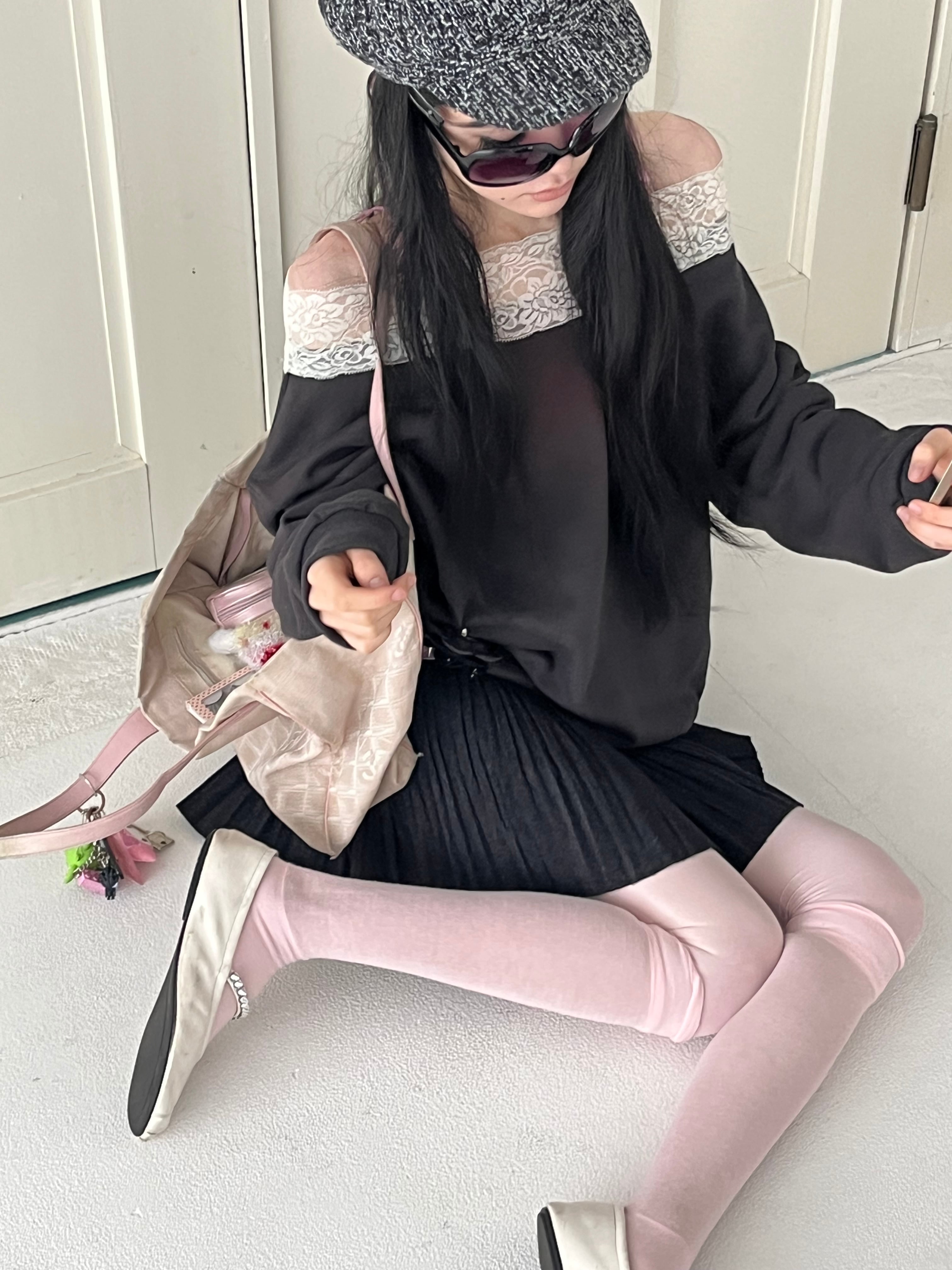 Dlys Off shoulder sweat shirts charcoal | n.k atelier