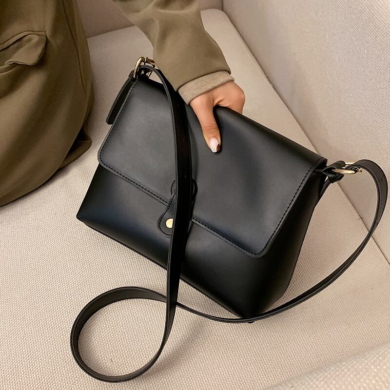 スタンダードスタイル レトロ スクウェア メッセンジャーバッグ 手作りハンドバック18960581590