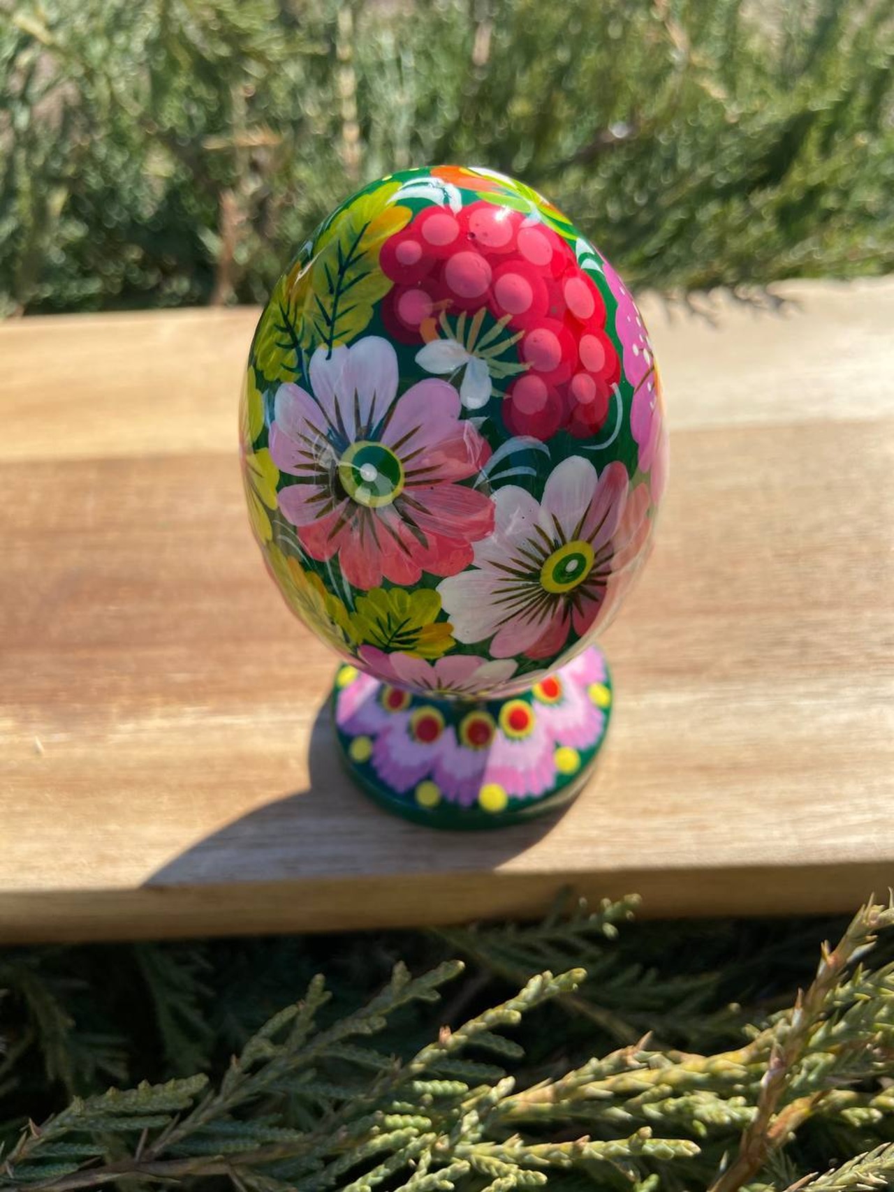 ペトリキウカ塗り　木製プィサンカ・スタンド一体型（イースター・エッグ）9cm（ホメンコ作） - 2