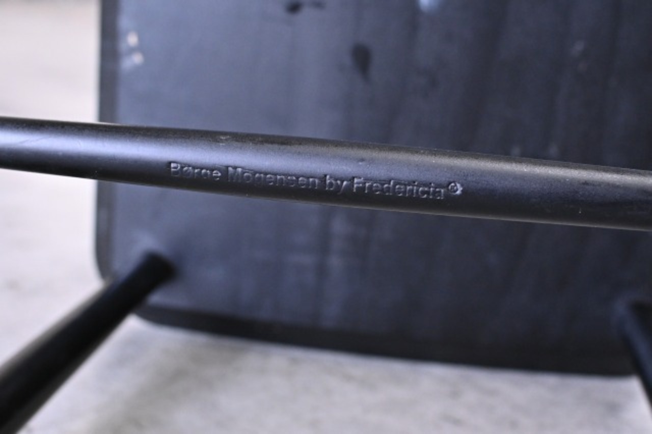 FREDERICIA/フレデリシア ボーエ・モーエンセン「J49 Chair」d ビーチ材 ダイニングチェア ウィンザーチェア 椅子 黒 ブラック デンマーク【中古家具/中古インテリア/USED家具ユーズド家具/リサイクル】
