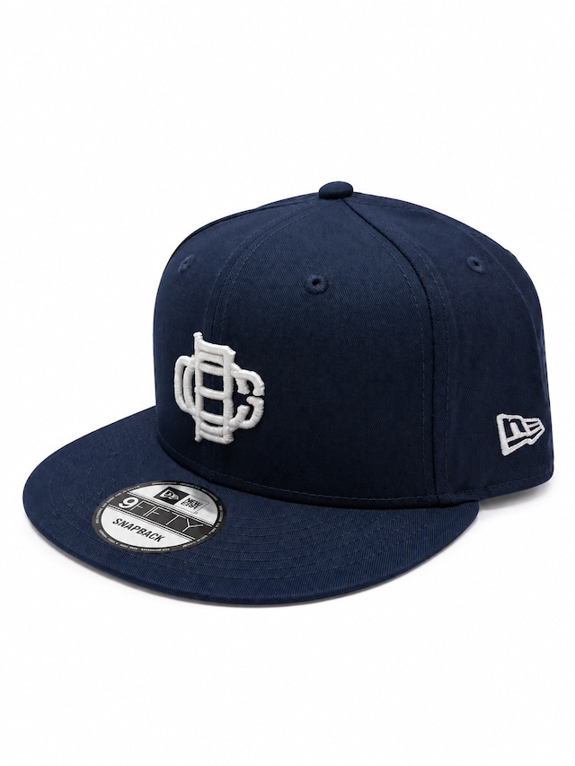 ×NEW EAR COLLEGE 3D NEEDLE CAP NAVY ×NEW EAR COLLEGE 3D NEEDLE CAP NAVY