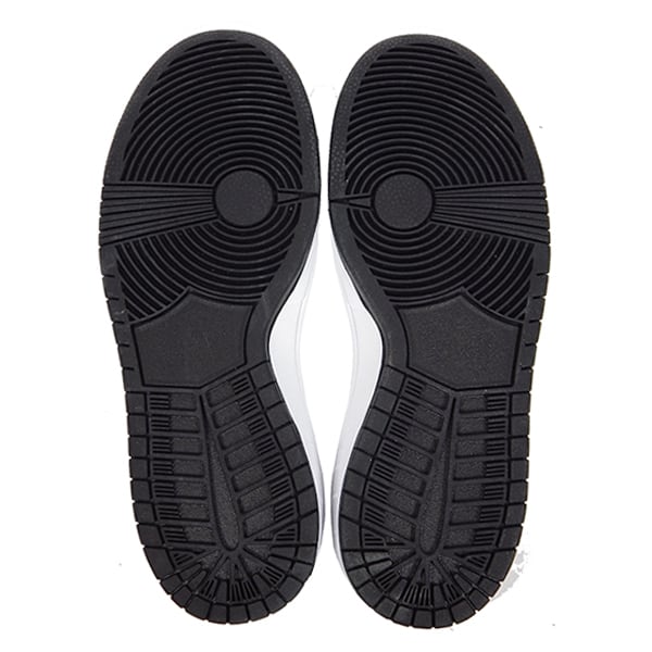 SNEAKER D.I.Y. STORE