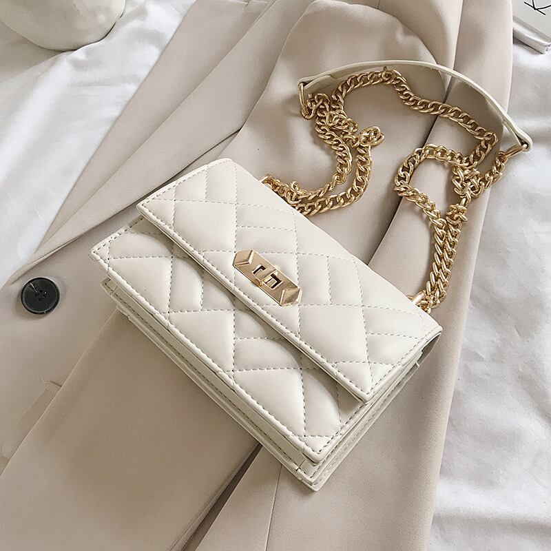 チェーンレディーススモールバッグ2020夏の新しい流行のファッションワイルドインシングルショルダーメッセンジャーバッグネットレッドスモールスクエアバッグ 手作りハンドバック87006105683