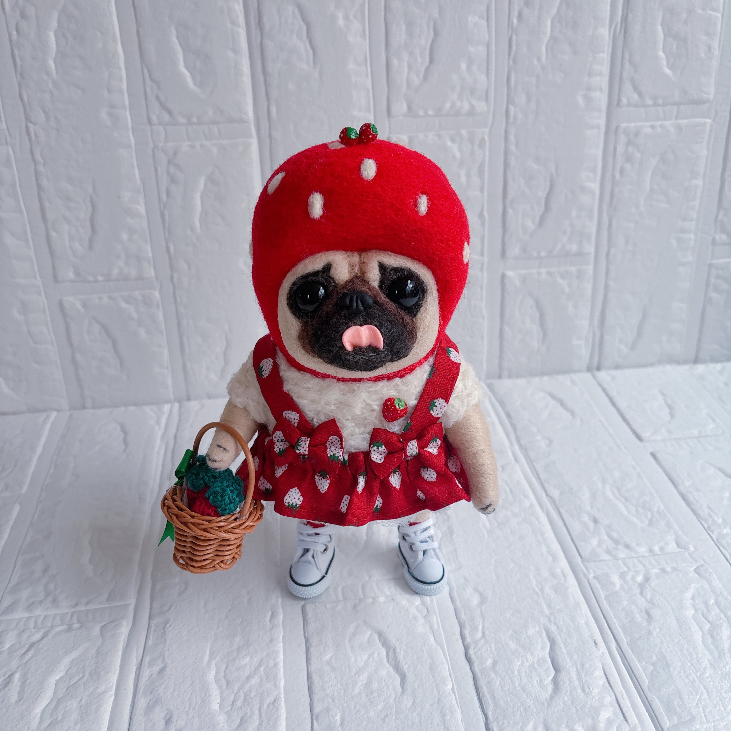 羊毛フェルトパグとHANAの店