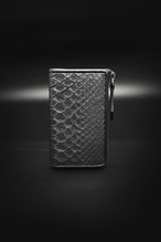 Item No.0515：Little zip wallet /Diamond Python back cut BLACK / Ball finish