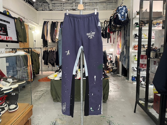 GALLERY DEPT LOGO FLARE SWEATPANT NAVY SMALL 67174