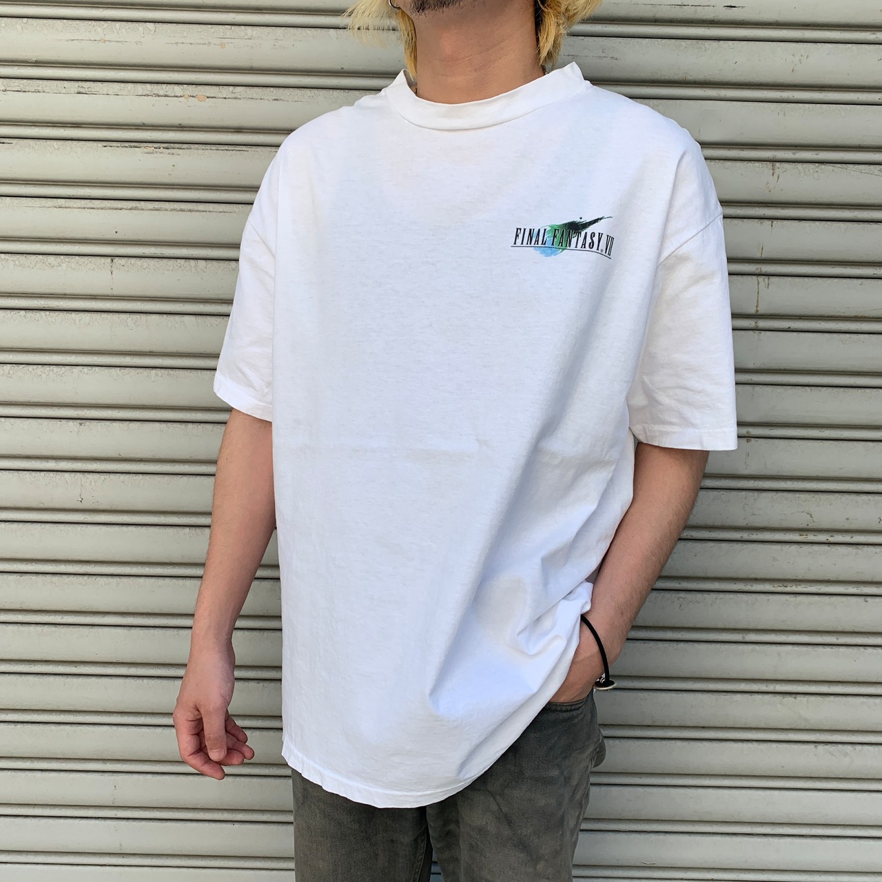 90s ファイナルファンタジーⅦ クラウド　キャラクターTシャツ　プレステ　XL
