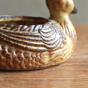 味わい深い、アヒルの小物入れ｜陶器のアヒル 小物入れ ヴィンテージ置物