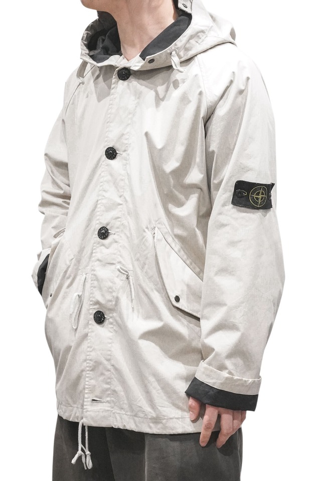 05SS "STONE ISLAND" RASO-GOMMATO One Panel Raglan Sleeve Hoodie Half Coat Design by Paul Harvey