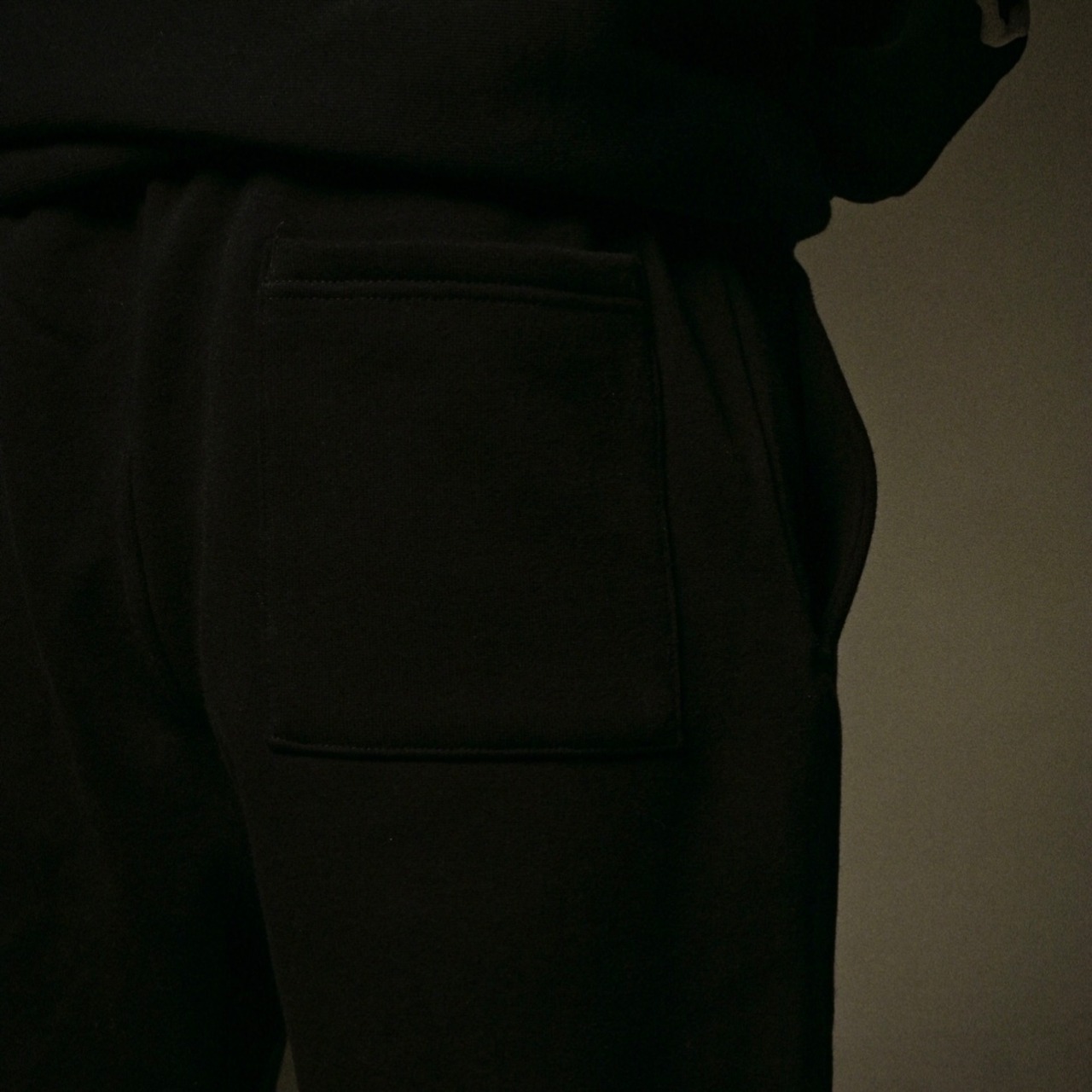 GALAXY HEAVYWEIGHT SWEAT PANTS【Black】