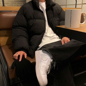 シンプルスタンドカラーパッドブルゾン　1010